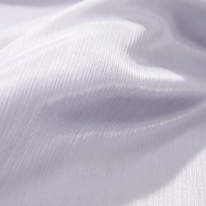 画像7: ★送料無料 即納サービスサイズ レースカーテン ミラー ボイル 豊かな光沢 ふんわり軽い楊柳ストライプ 夜も外から見えにくい UVカット 4304「ミルキー」ホワイト 巾(幅)100cm2枚組(入)/巾(幅)150cm1枚入り 【在庫品】】17l